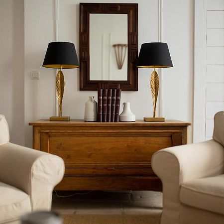 Апарт отель L'Amiral - Leparticulier Collection Шартр Экстерьер фото
